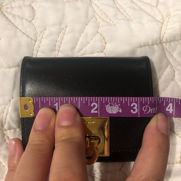 Ferragamo Leather Coin Pouch - Picture 10 of 15